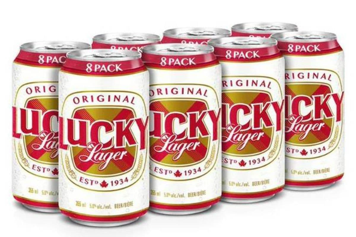 Lucky Lager (8 x 355 ml Cans)