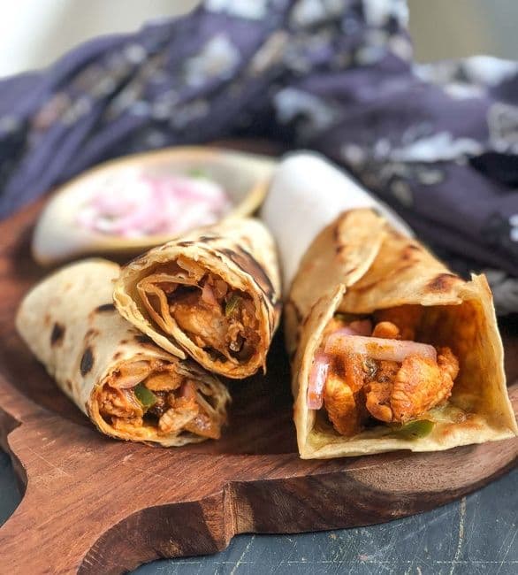 CHICKEN TIKKA ROLL