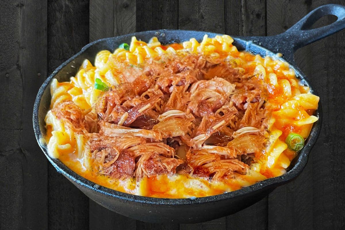 Mac et fromage au poulet effiloché / Mac'N'Cheese Pulled Chicken