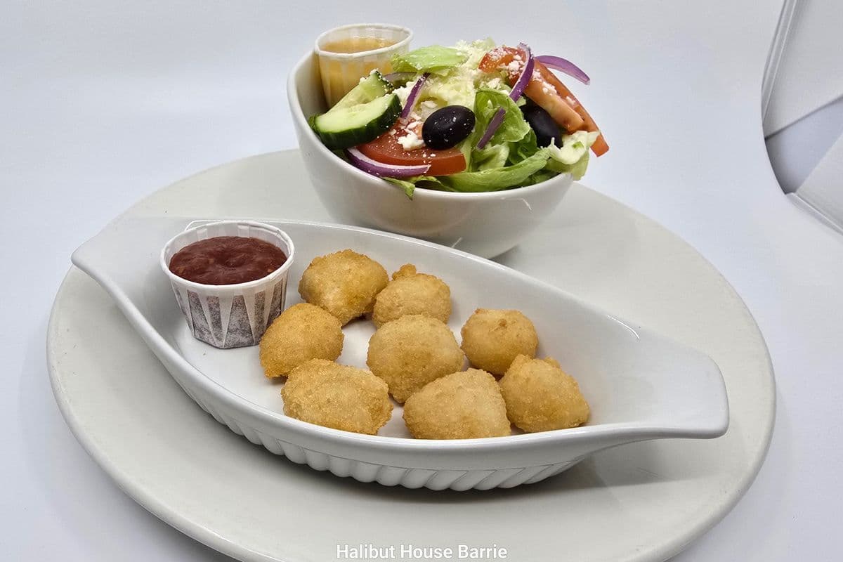 Breaded Scallops (8 pcs) and Greek Salad