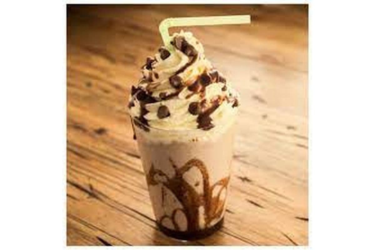 Kit Kat Shake