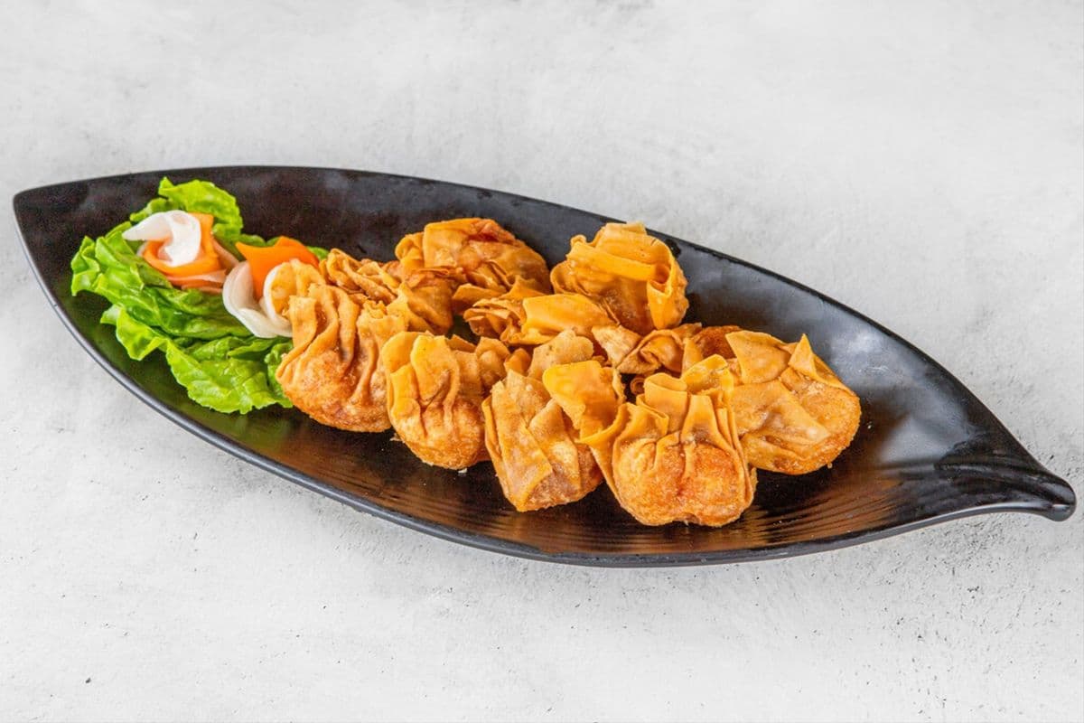 7. Fried Shrimp Wontons (10 pcs) (Hoành Thánh Chiên)