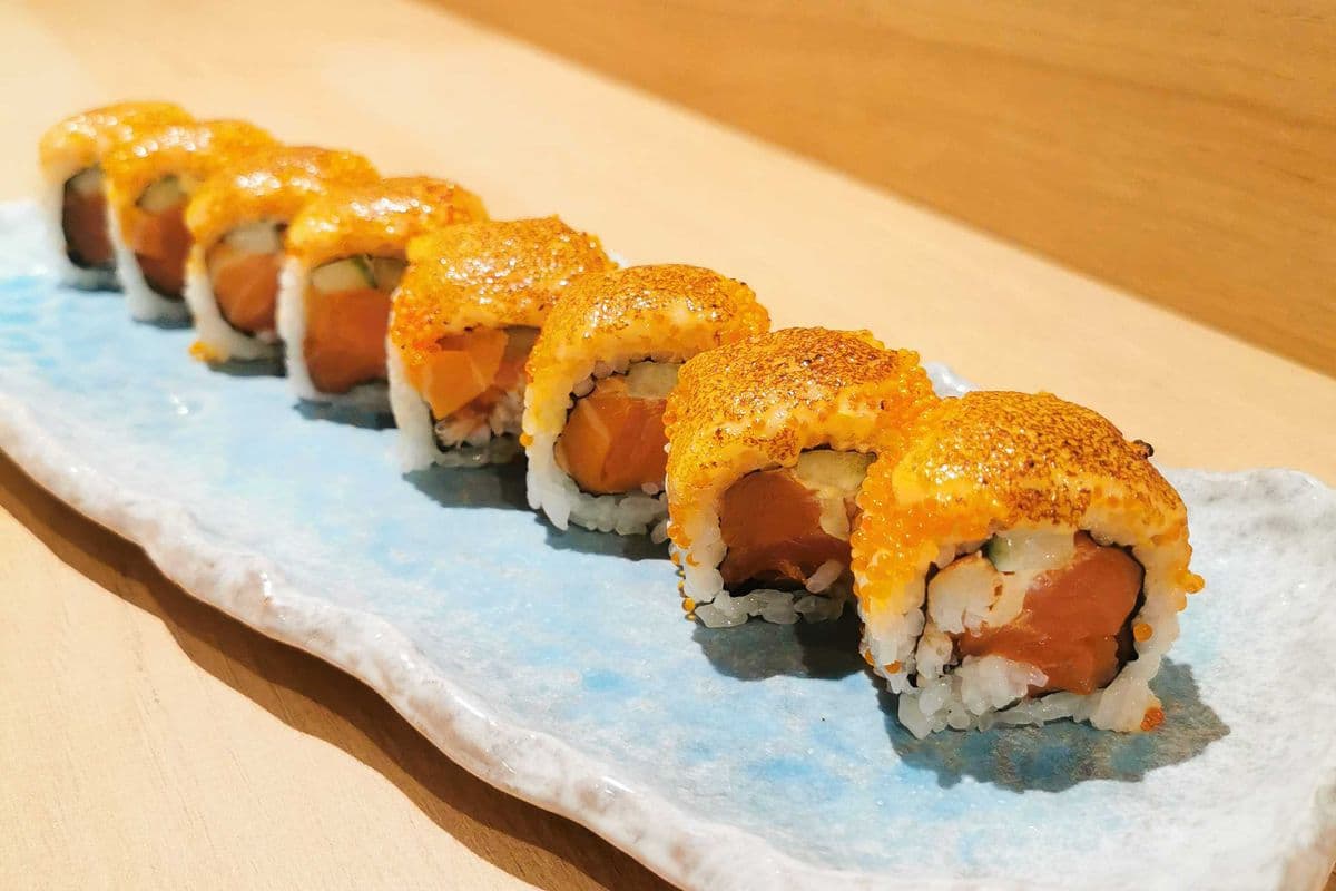 Tobiko Snow Crab Roll