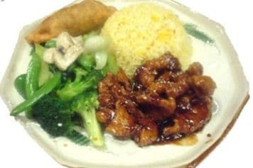 274. Egg Roll with Sesame Chicken Mixed Vegetable and Egg Fried Rice 组合3