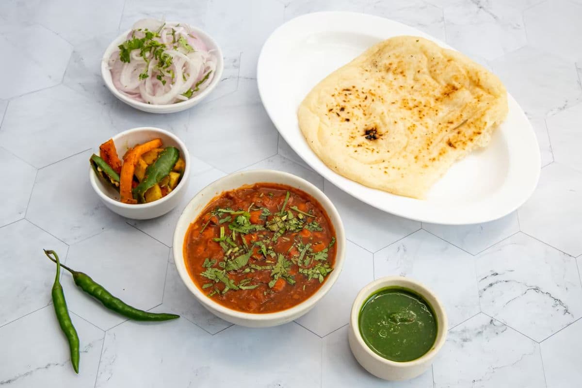 Chole Kulcha