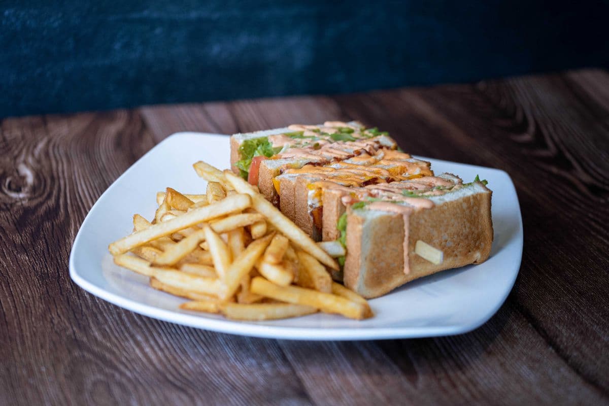 MILE-HIGH CLUB SANDWICH
