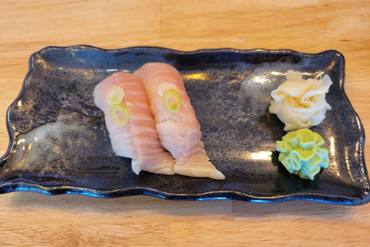 Toro Nigiri (2 pcs)
