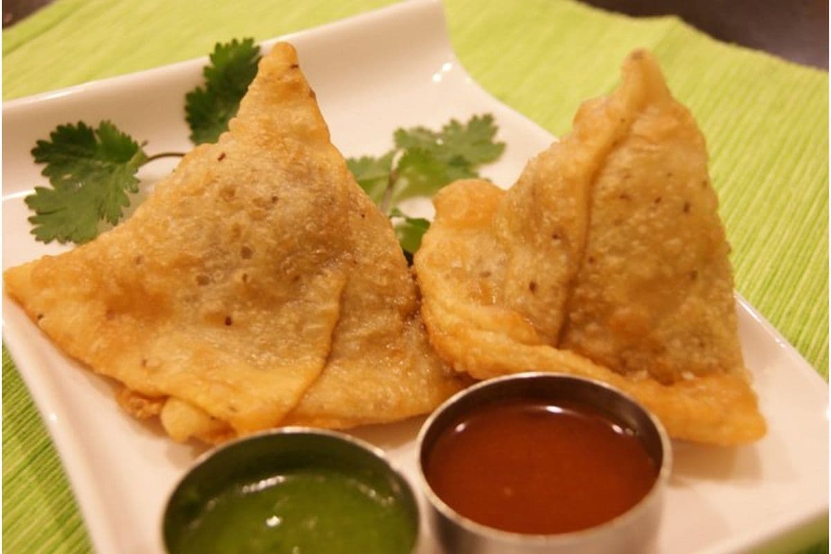 Veg Samosa (2pcs)