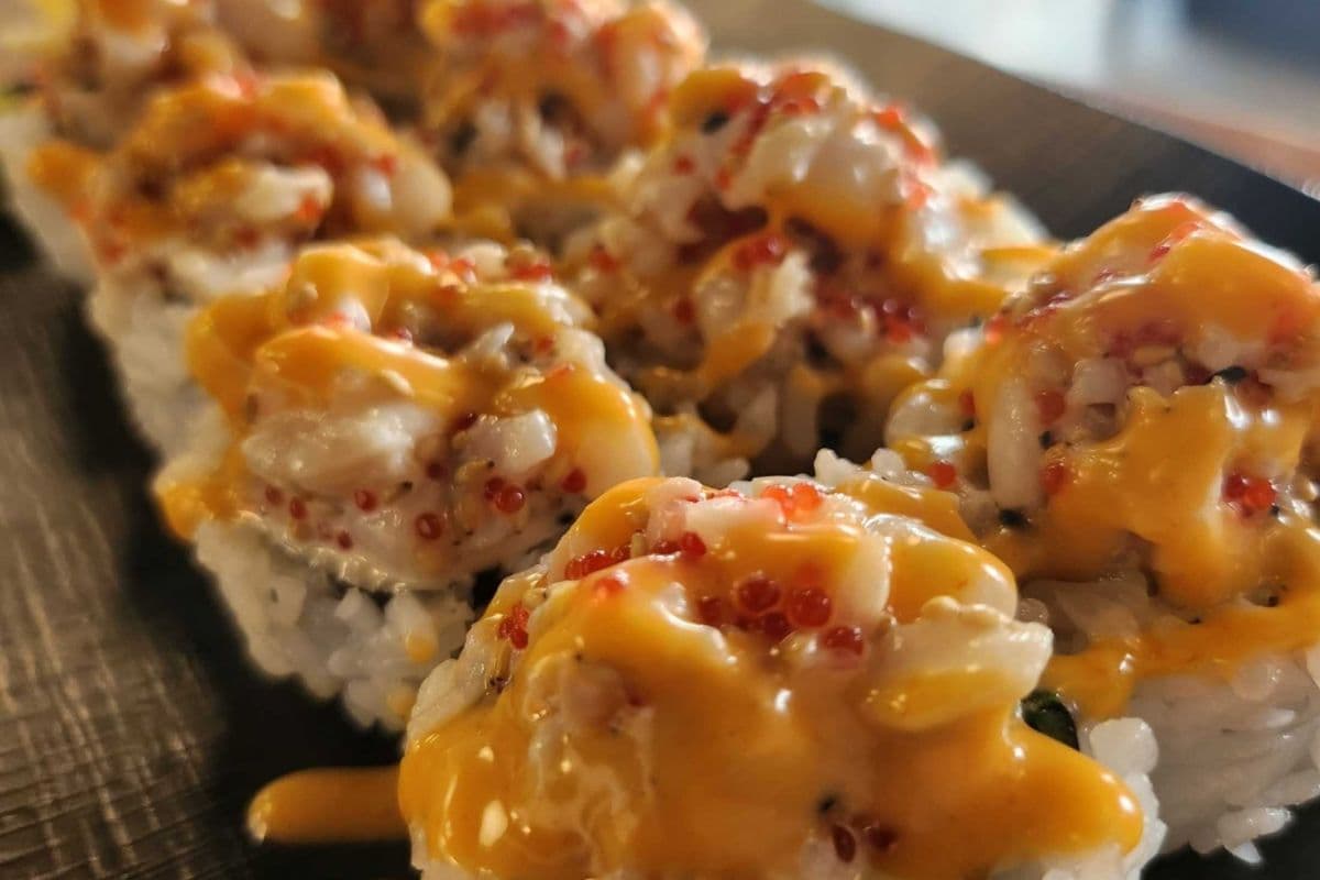 Hot Chop Chop Roll