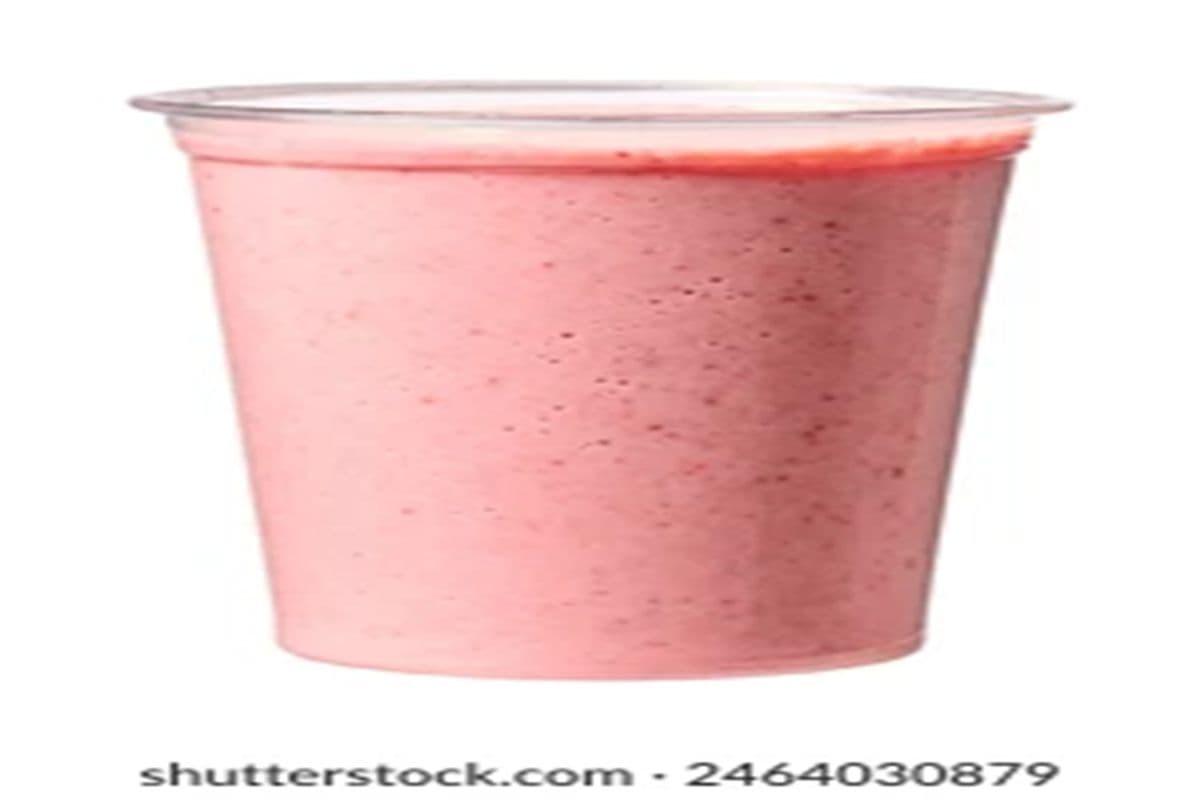 Strawberry Milkshake (16 oz)