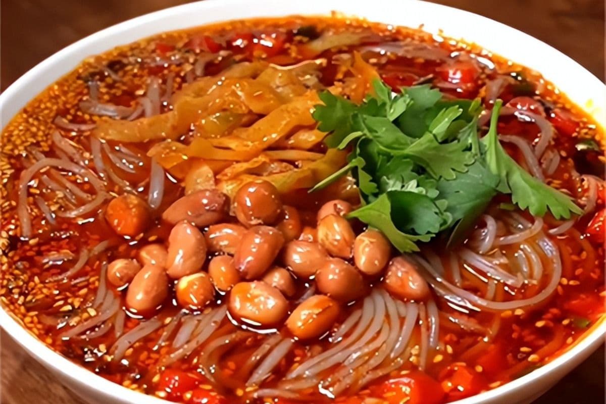 Spicy and Sour Yam Noodle