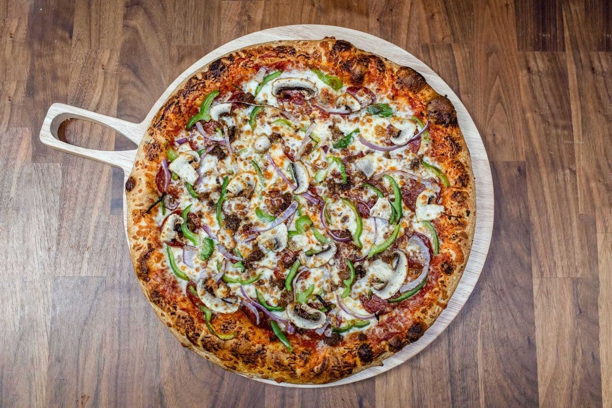 Deluxe Pizza (14" Large)