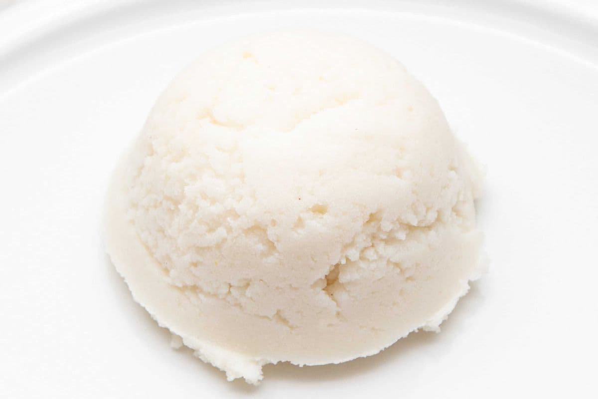 ugali(cornmesh meal)