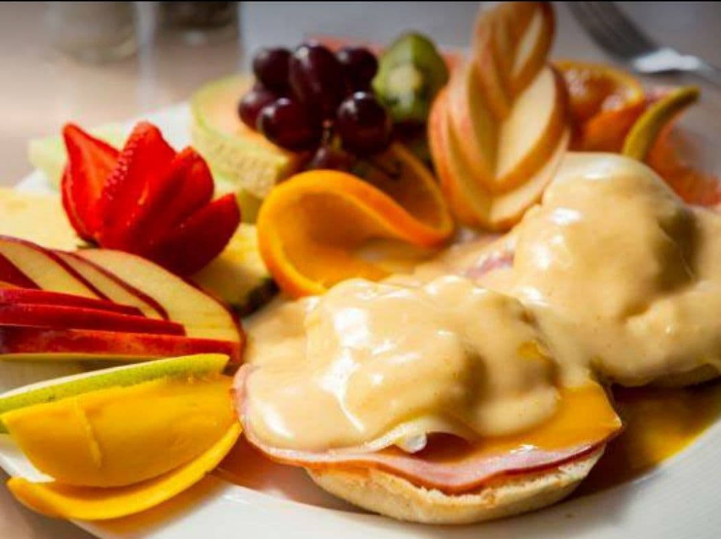 Oeufs bénédictines au jambon / Ham Eggs Benedict