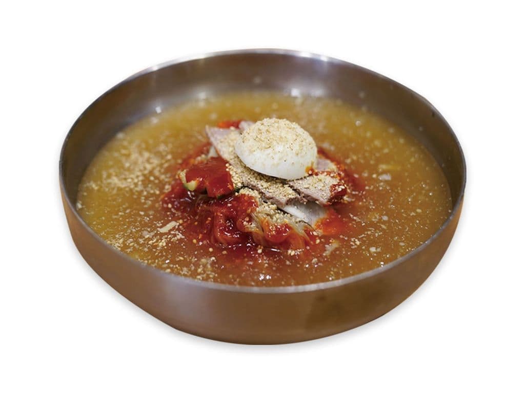 Spicy Mul-Naengmyeon