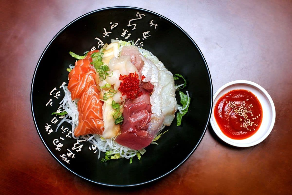 Spicy Sashimi Don