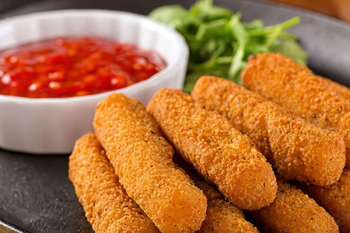 Mozzarella Stick (5 pcs)