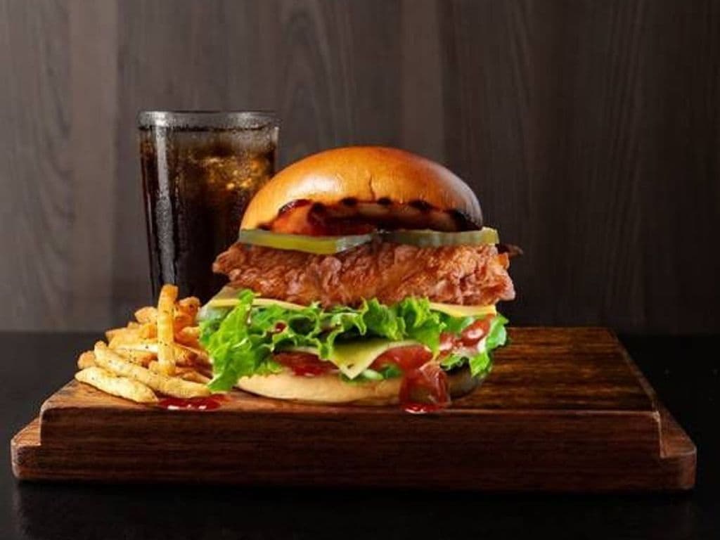 Crispy Chicken Burger Combo