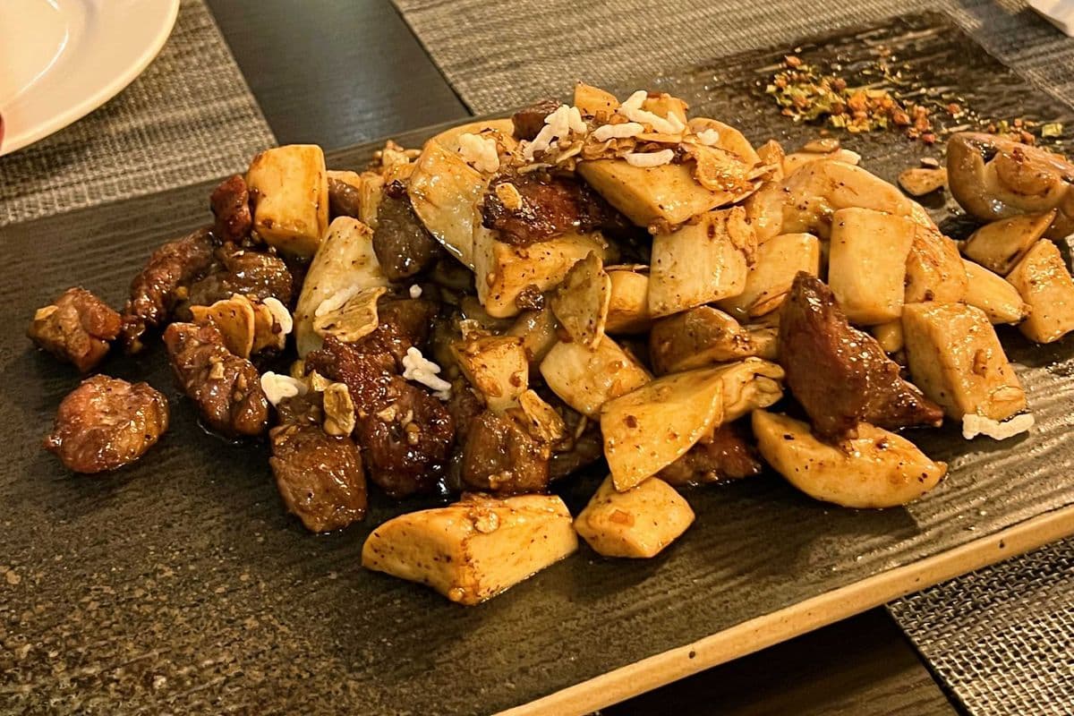 402. Garlic Black Pepper Beef Tenderloin