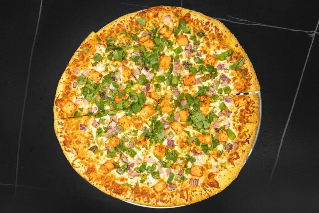 Shahi Paneer Pizza