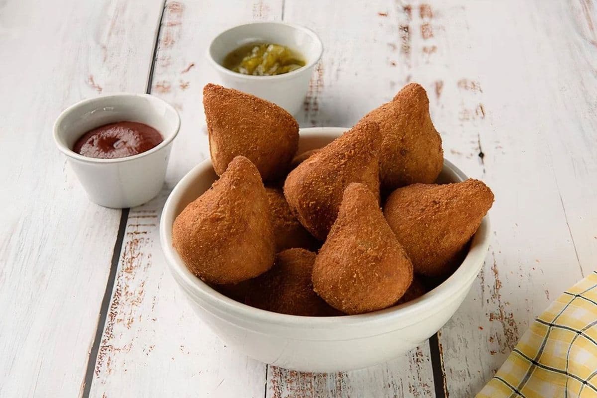 Coxinhas Mini (Chicken Croquettes) 5 pcs