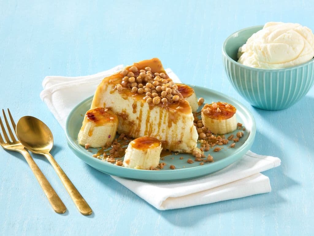 NY Brulé Banana Cheesecake Slice w/ Ice Cream