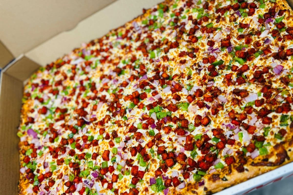 Party-Size Tandoori Chicken Pizza