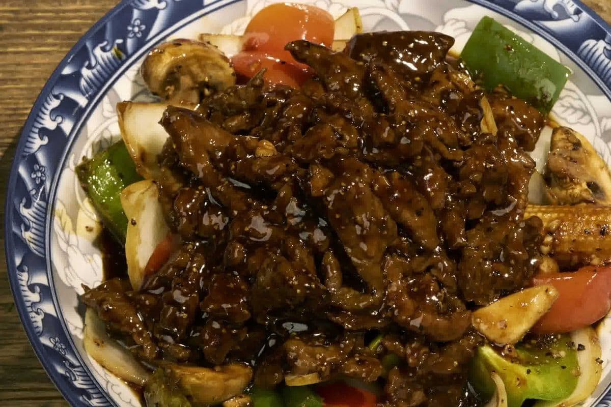 Singapore Black Pepper and Garlic Beef
