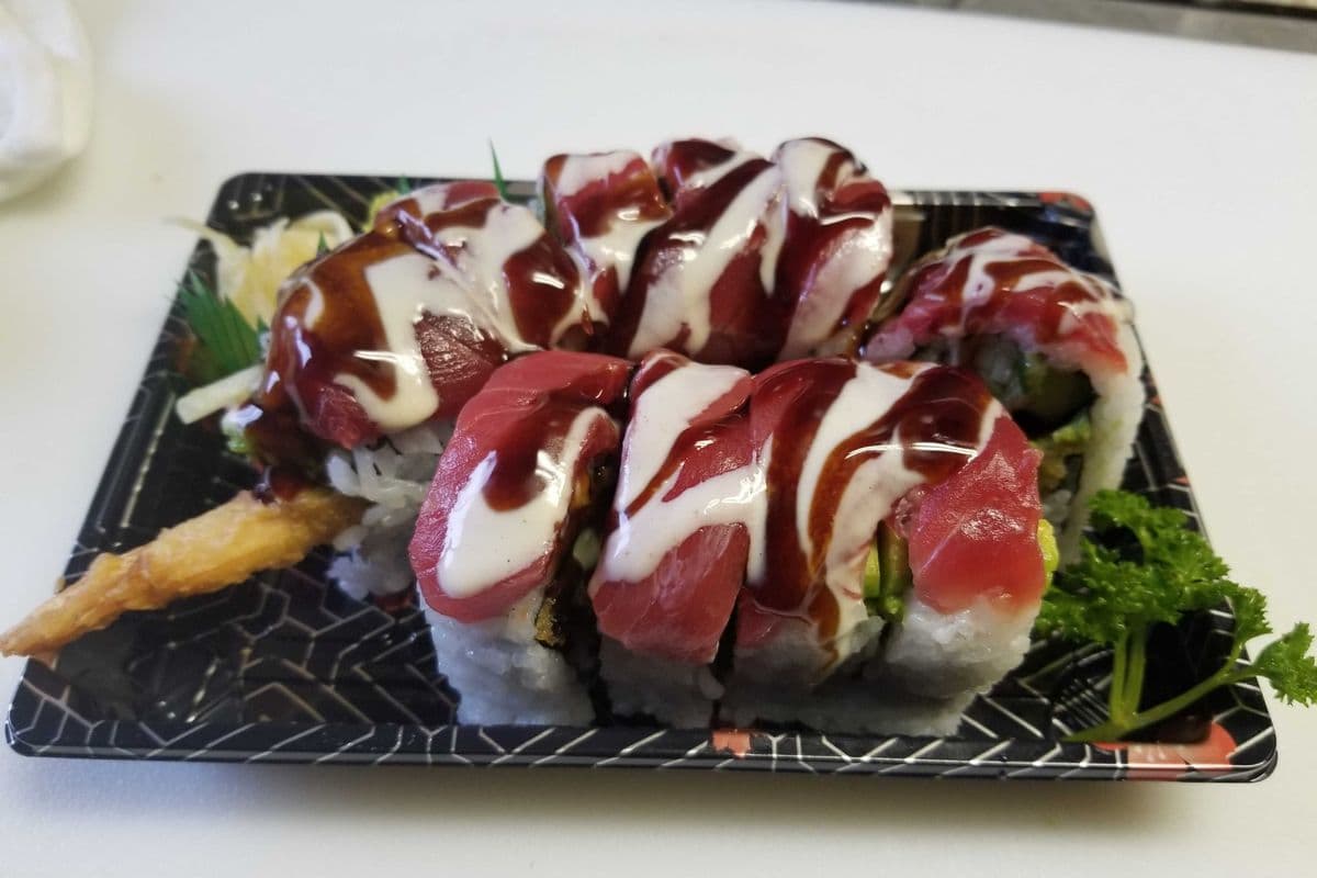 C9 Red Dragon Roll (10 pcs)
