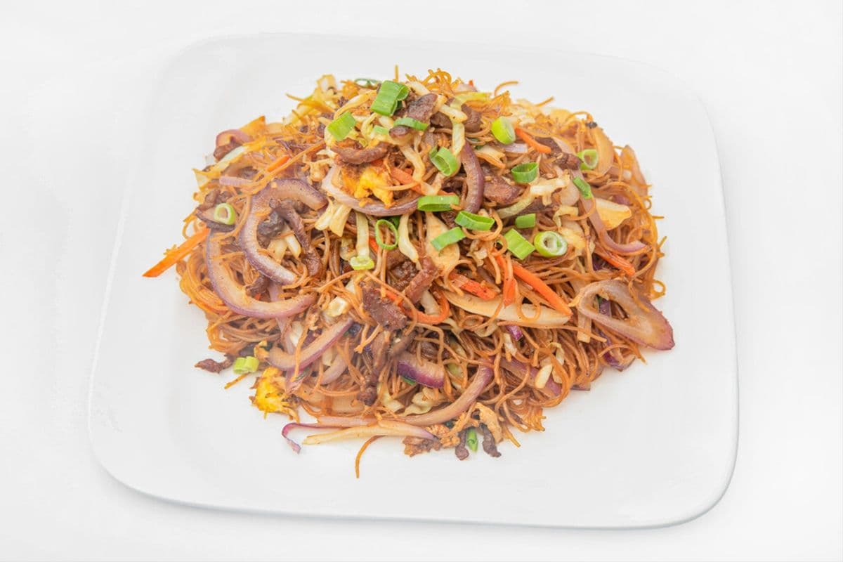 (牛肉炒米粉) Beef Fried Rice Noodle