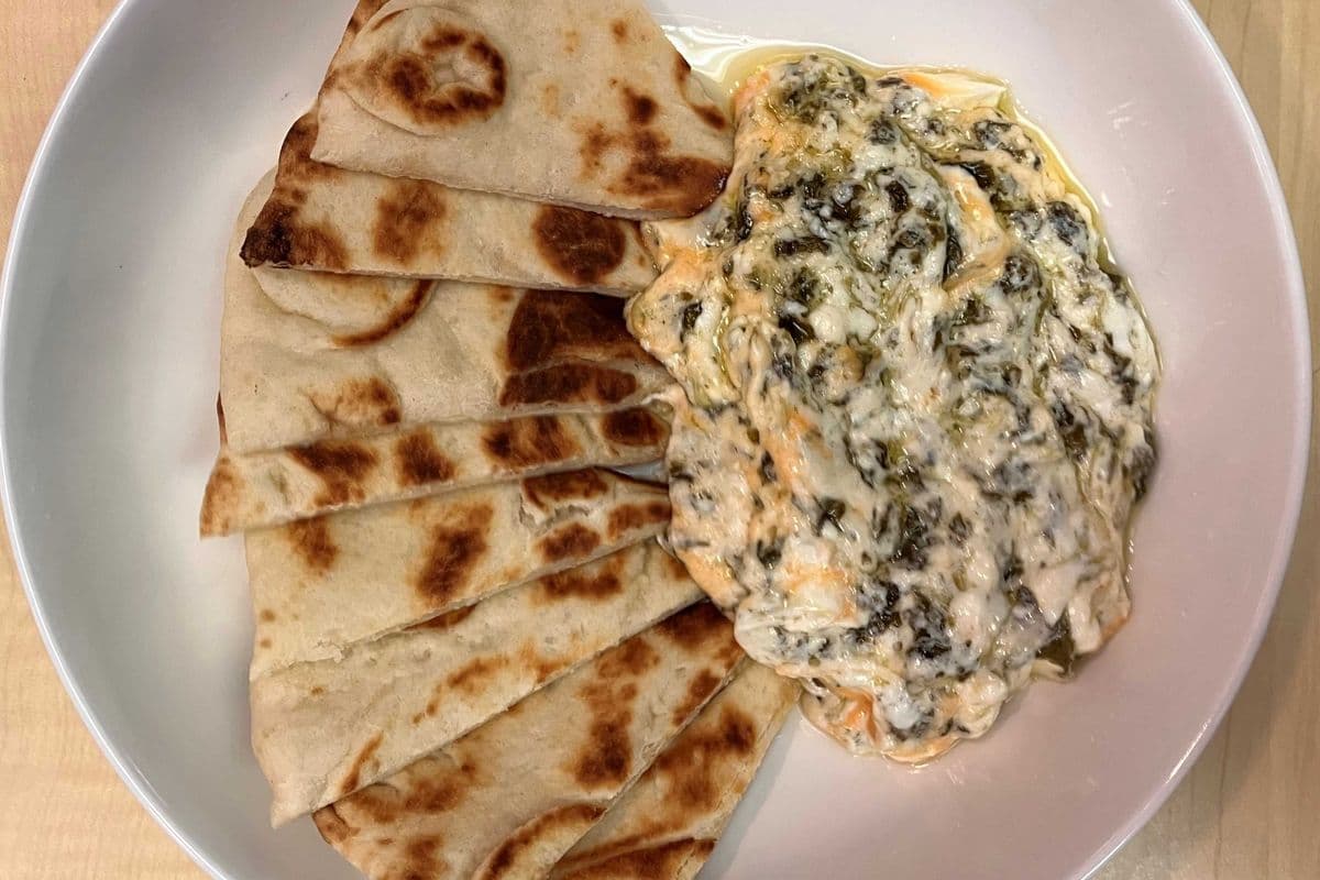 Spinach and Artichoke Dip Munchies