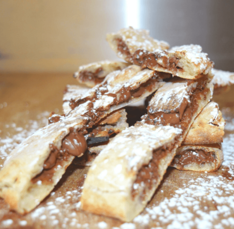 Nutella Pizza