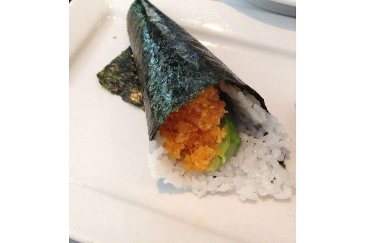 HR5 Spicy Salmon (1 pc)
