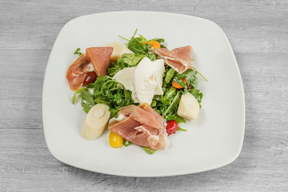 Cucina Salad