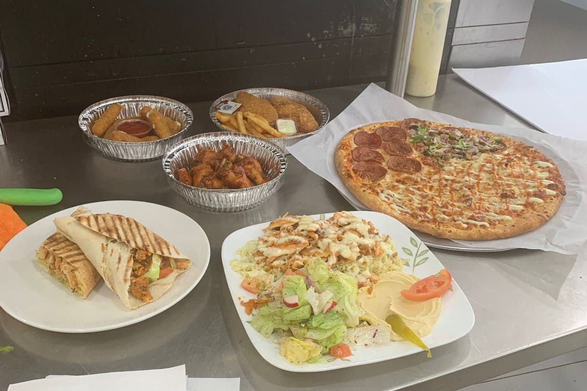 Large Shawarma, Donair, or Falafel Pizza