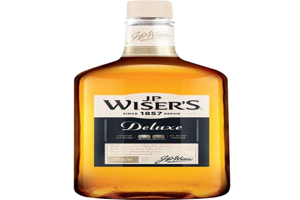 Wisers Deluxe 375 ML (1 x 375 ml)