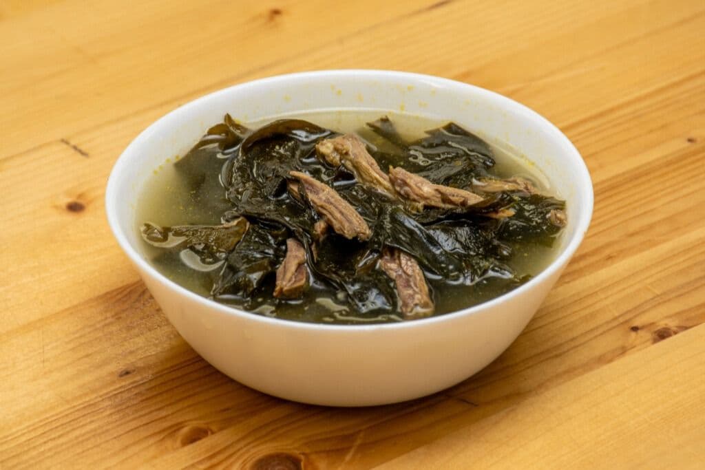 Beef Seaweed Soup/牛肉海带汤