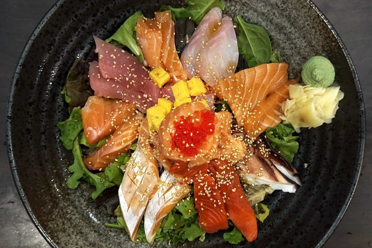 Hae Dup Bap (1 bowl) (500 Cal)