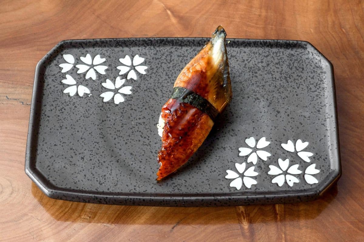 Unagi Sushi (2 pcs)