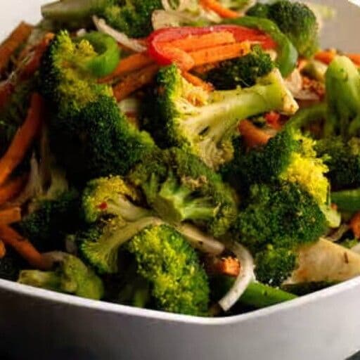Broccoli Tarragon Salad - Five Choices of Salad / Salade de brocoli à l'estragon - cinq choix de salade