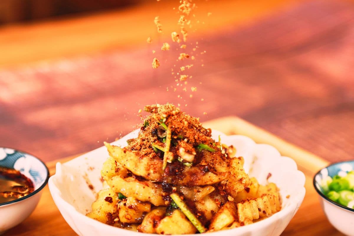 D6 Spicy Fried Potato (VEG)