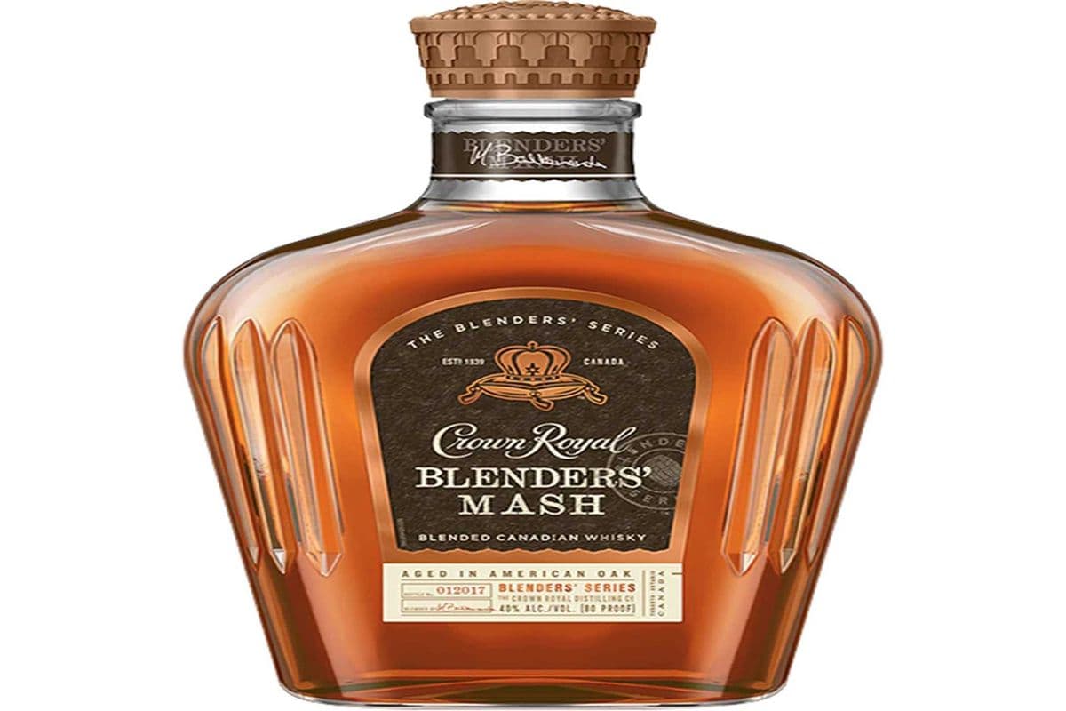 CROWN ROYAL BLENDERS MASH WHISKEY 750 ML (1 x 750ML)