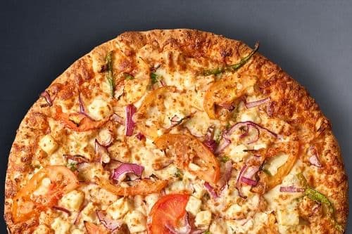 Large Mediterranean Chicken Pizza