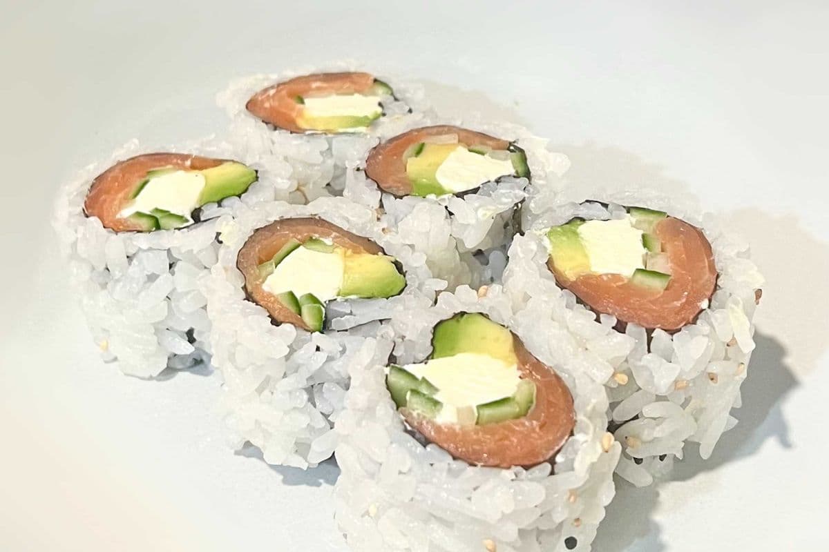 Smoky Cheese Roll (6 pcs)