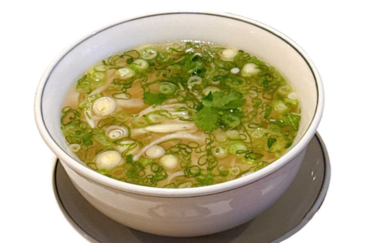 P1. Em Oi Free-Run Chicken Pho (Phở Gà Chạy Bộ Emoi)