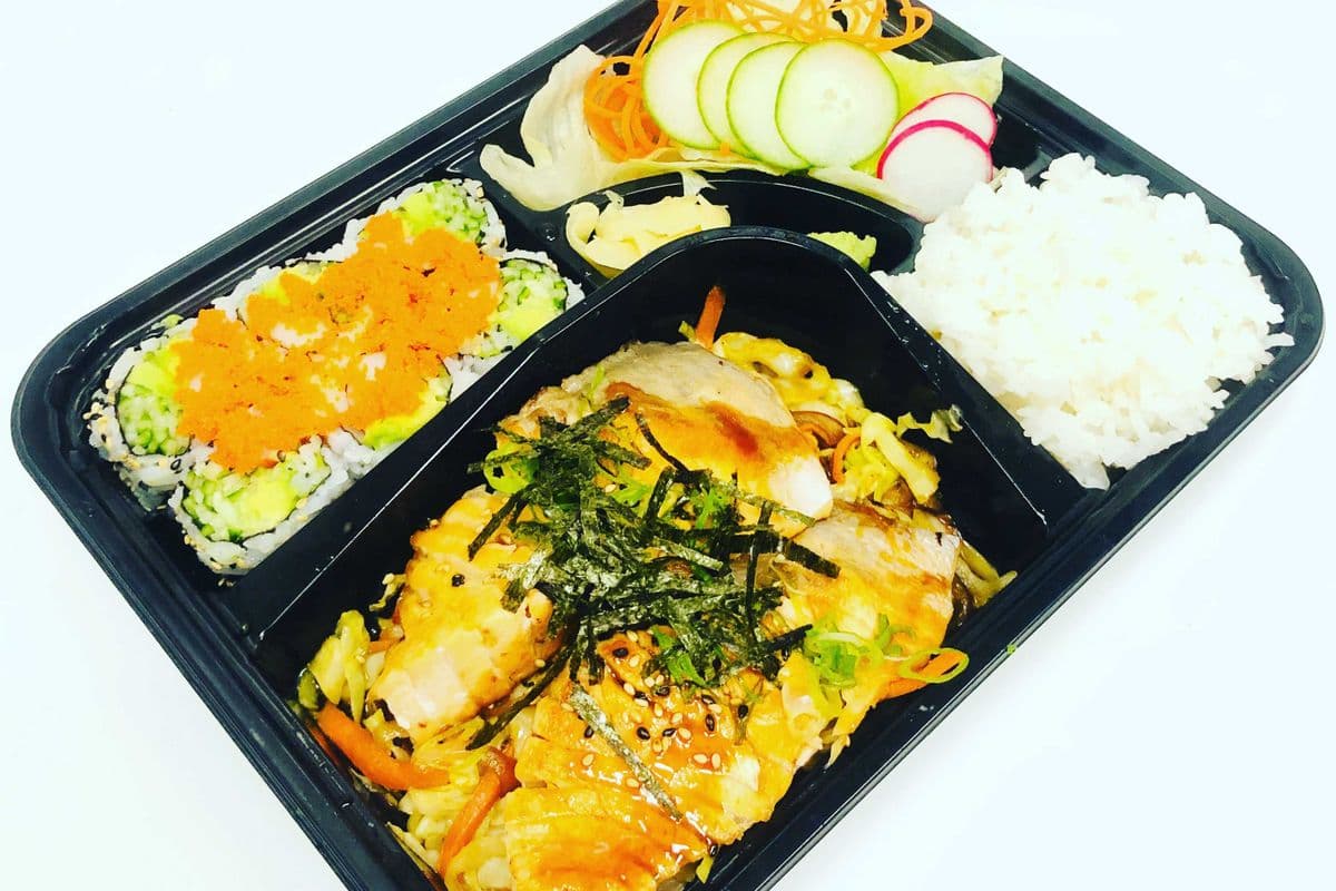 BB03 Salmon Steak Teriyaki Bento Box