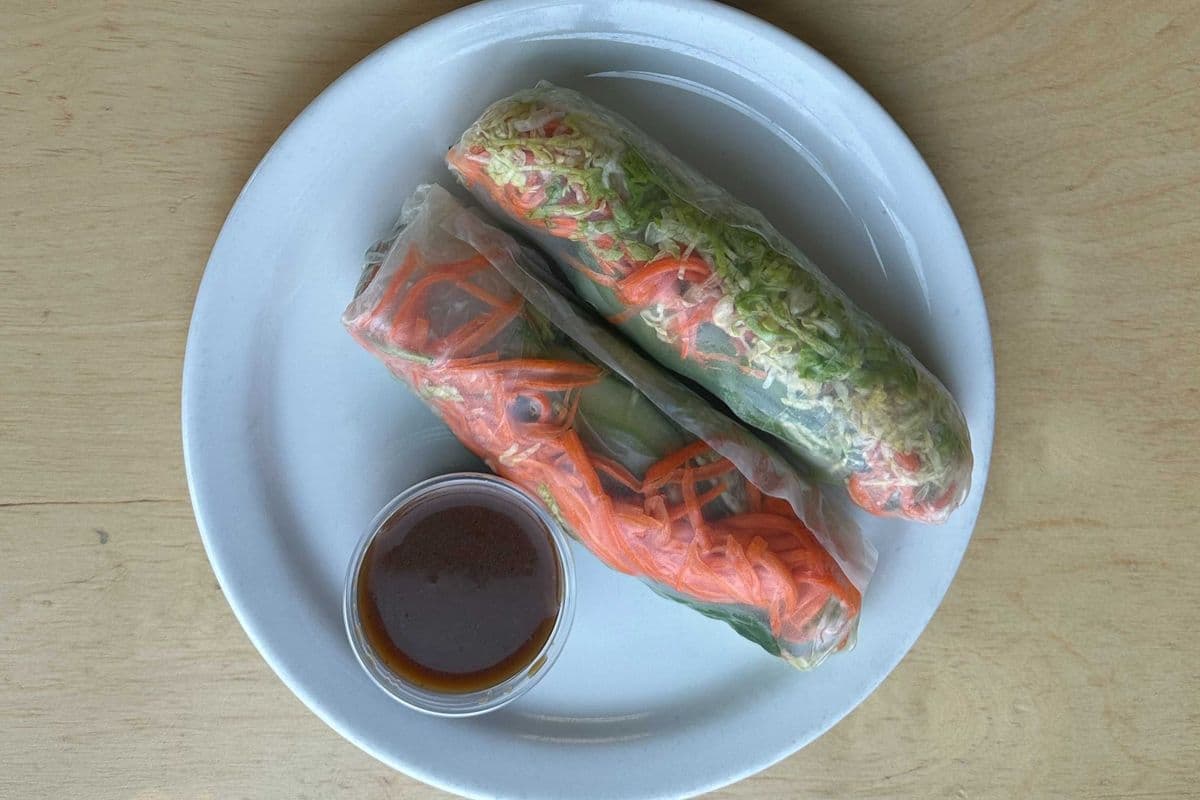 Veggie Rolls (peanut coconut sauce)