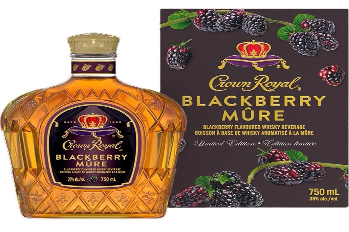 CROWN ROYAL BLACKBERRY 750ML (1 x 750ML)
