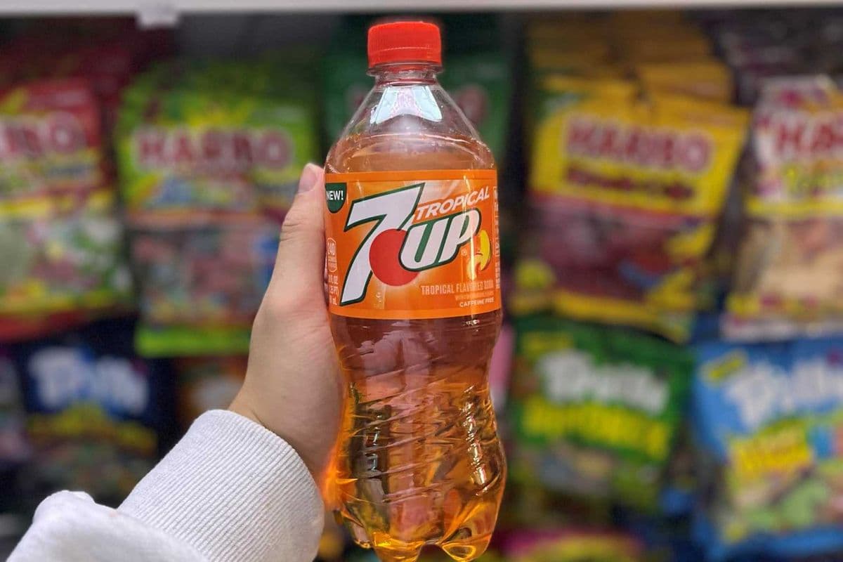 (USA) 7UP TROPICAL - 591ML