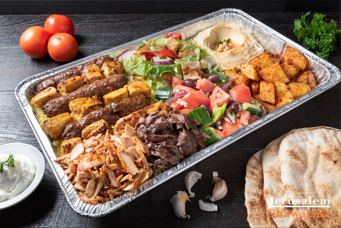 Meat Lovers Family Plate For 5